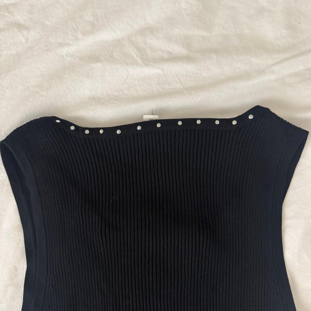 Deadstock Y2K Black halter top with beaded neckline - Picture 6 of 6